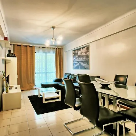 Cristo Rei Gaerten Apartment *